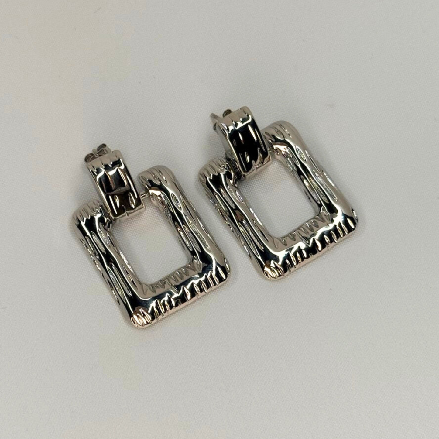 The Regency Heritage Studs