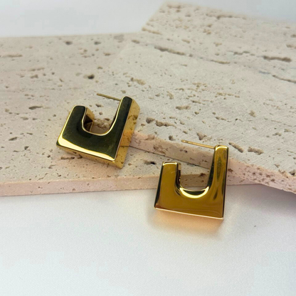 The Sculpted Arch Hoops