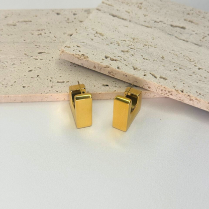 The Sculpted Arch Hoops