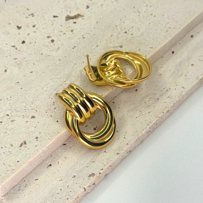 The Ribbed Link Drops