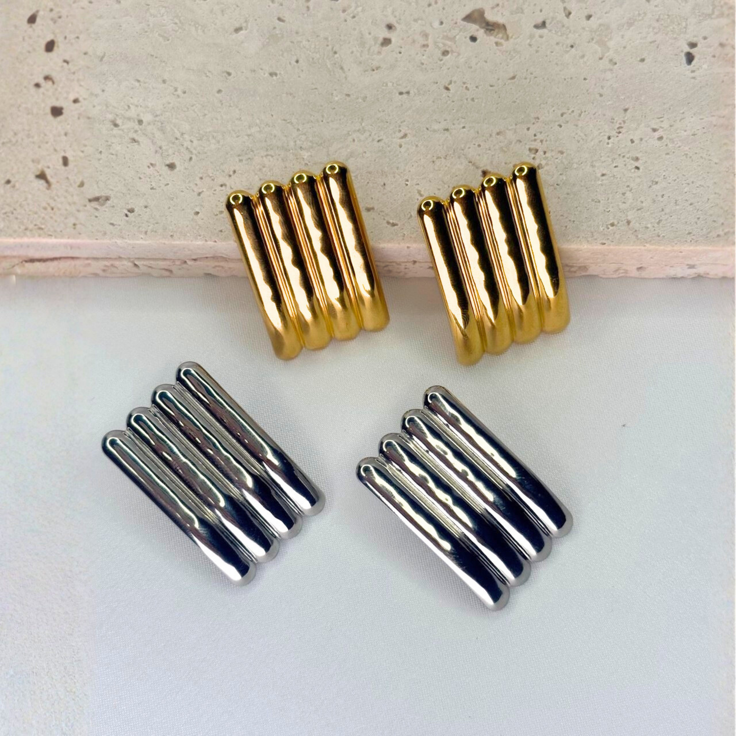 The Ridge Bar Studs