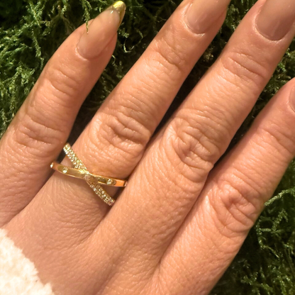 Starlight Embrace Ring