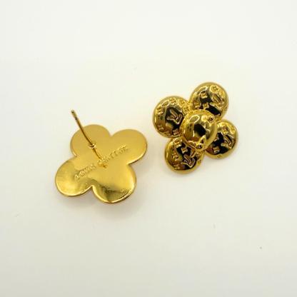 Clover Studs