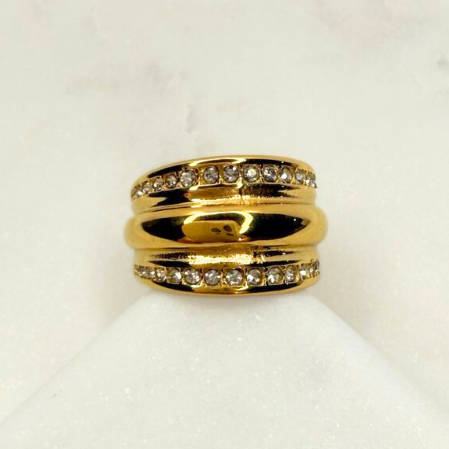 Gilded Pave Groove Ring