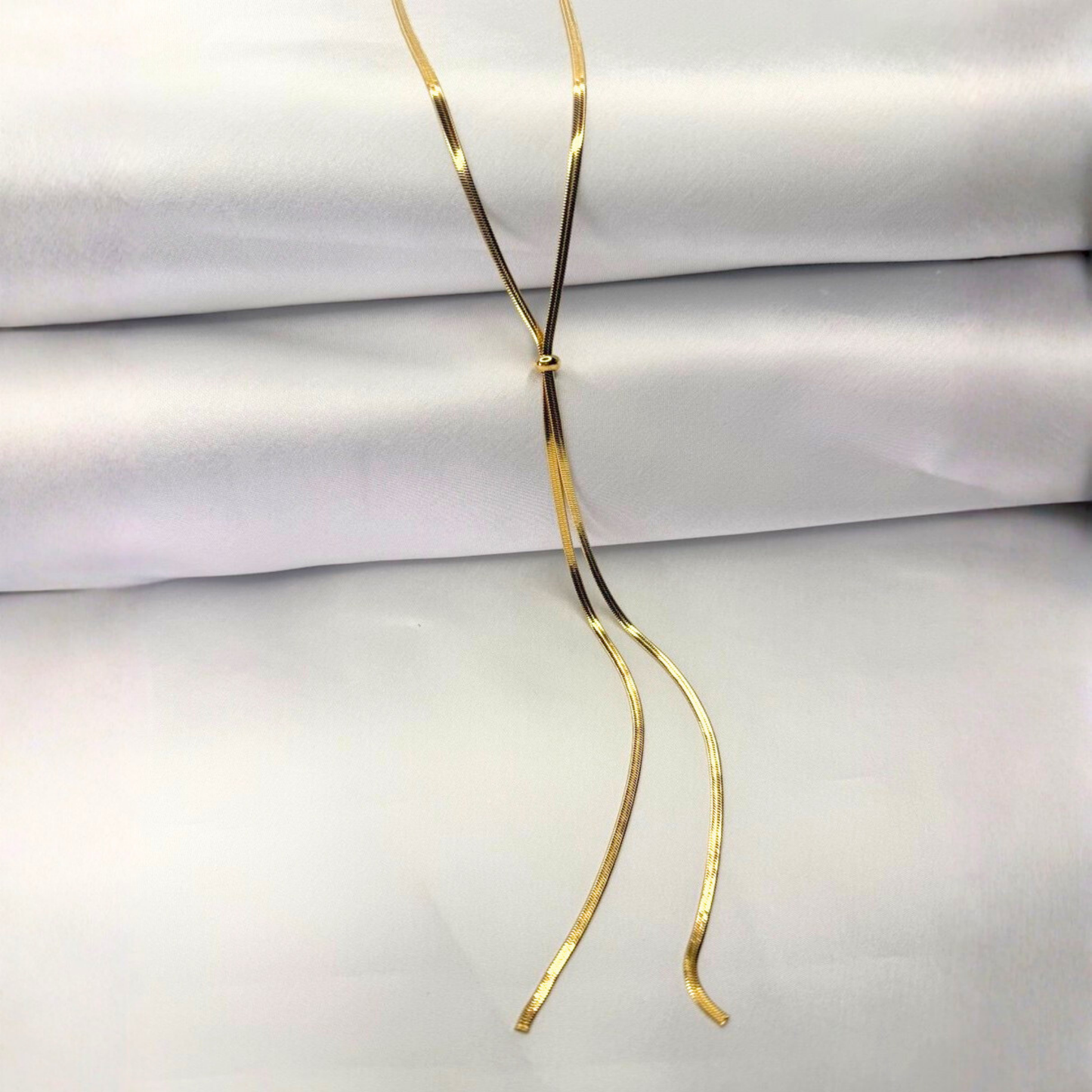 The Flow Knot Lariat