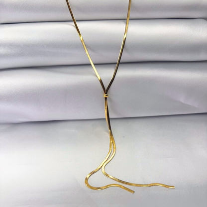 The Flow Knot Lariat