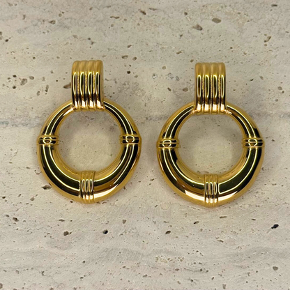 The Gilded Barrel Drops