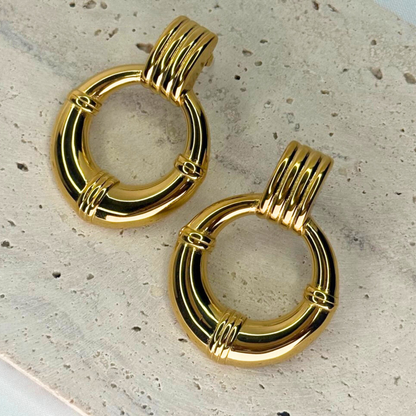 The Gilded Barrel Drops